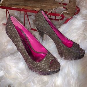 Sparky Glittery Chinese Laundry pumps